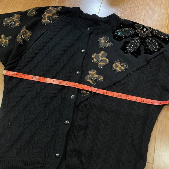 Vintage Made in Italy Wool Cardigan with Animal Print Accents Black - Picture 14 of 16